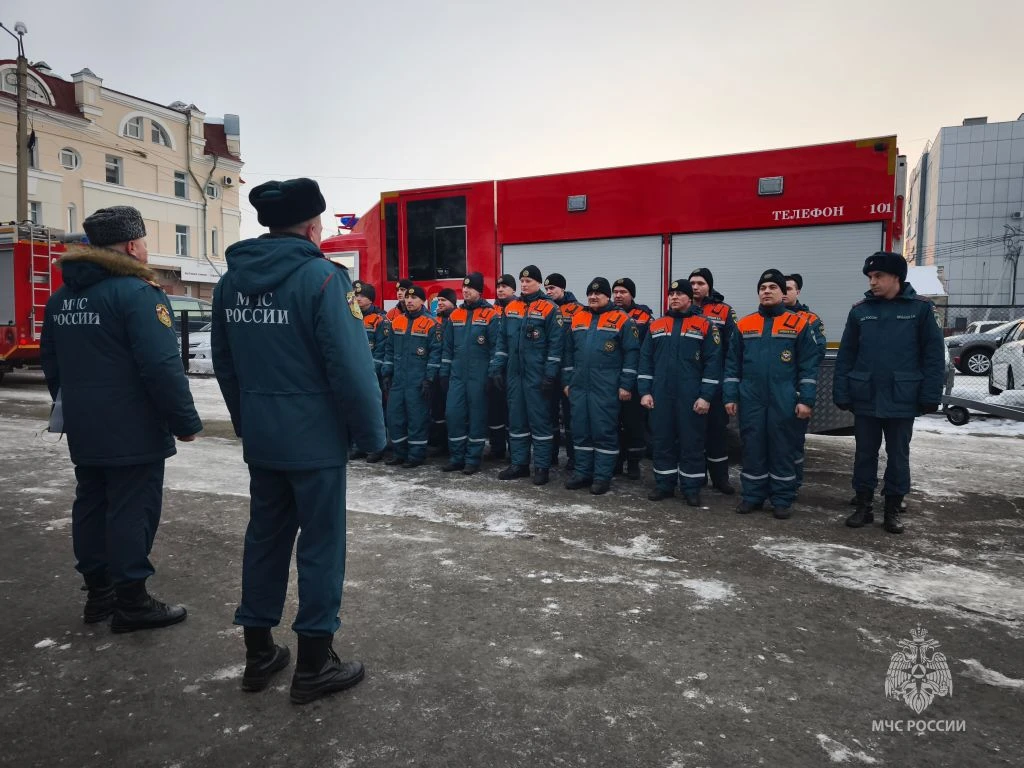 К месту происшествия направляются спасатели, поиски вертолета будут вести более 40 человек ГУ МЧС России по Амурской области
