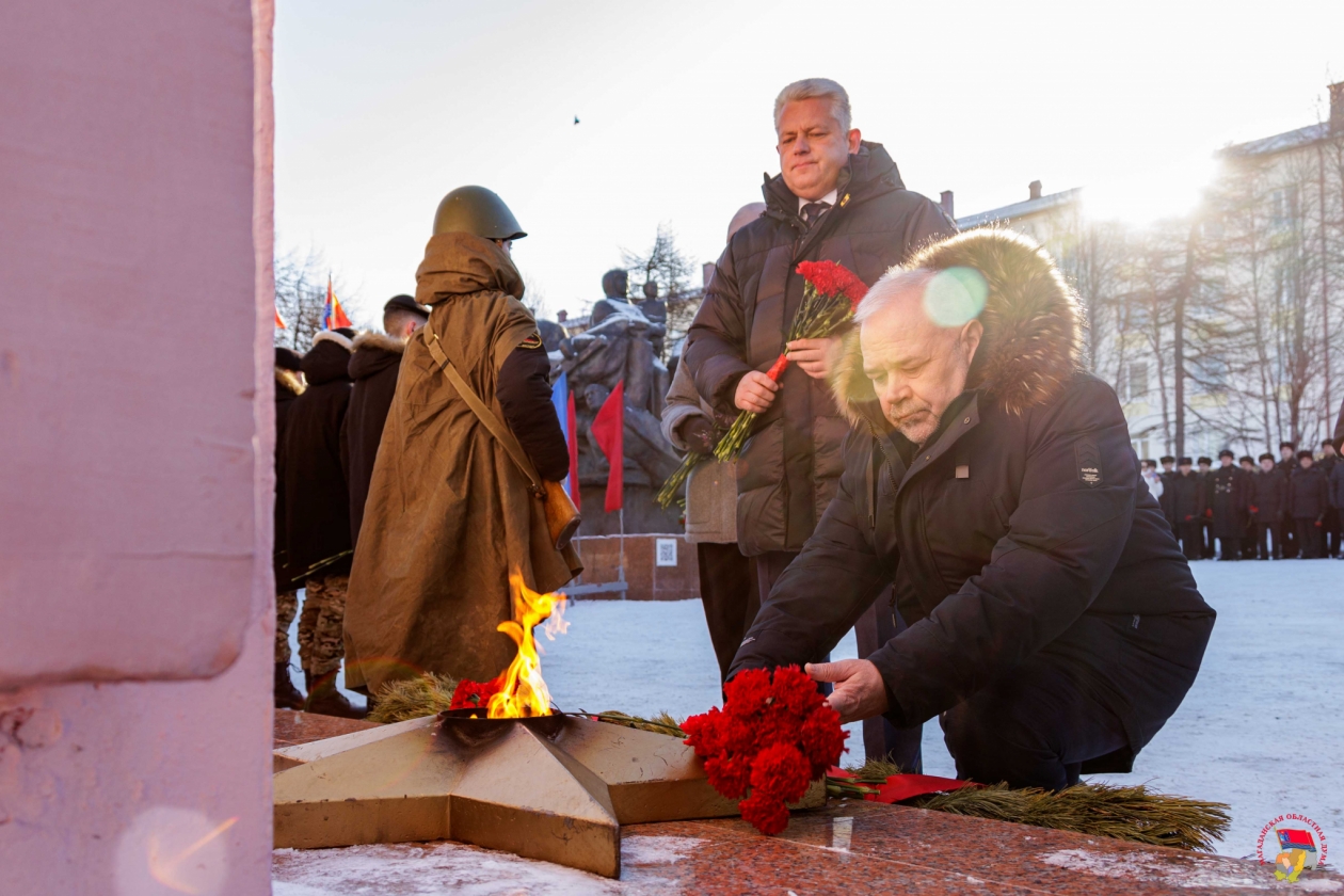 Парламентарии Колымы приняли участие в мероприятиях ко Дню защитника Отечества Источник