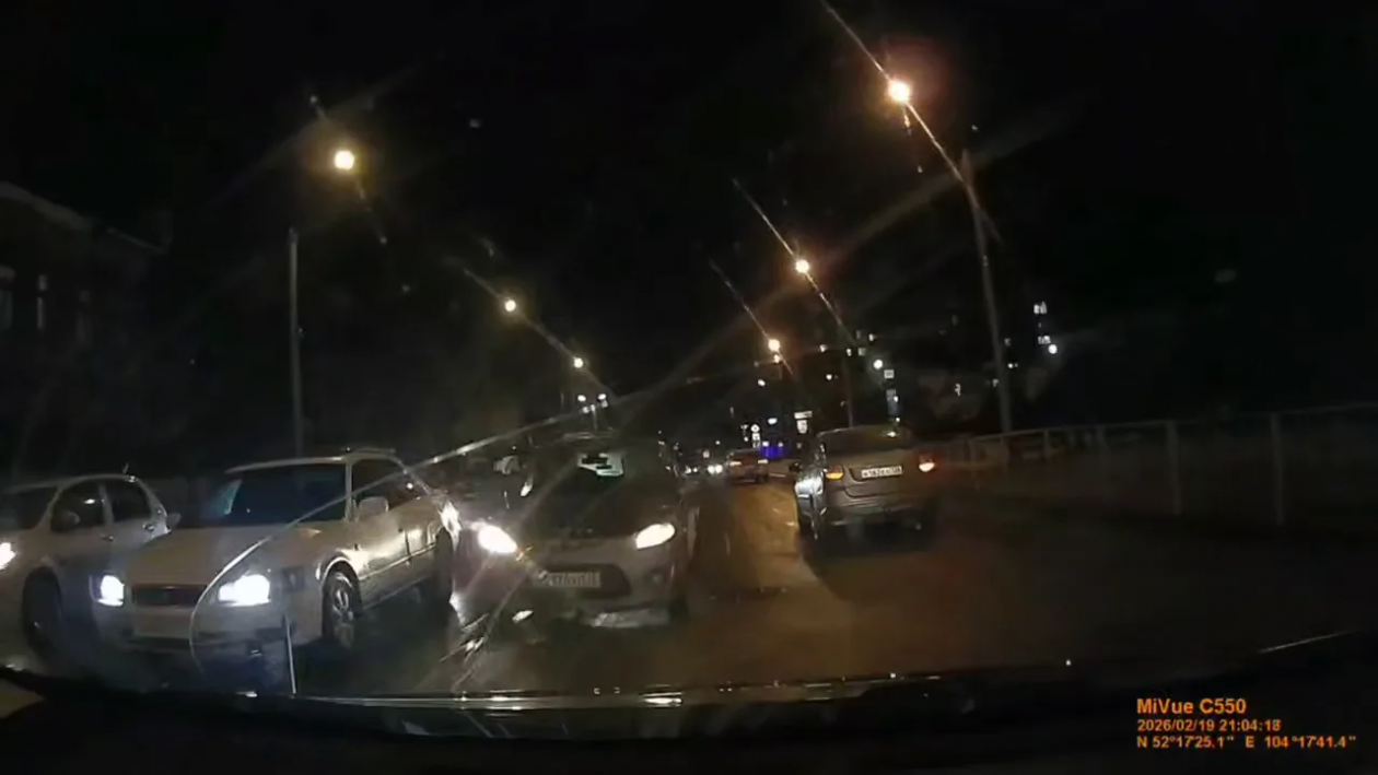 &quotИркутский_автохам&quot: снег тает - нарушения остаются Тг-канал (18+) ДТП38RUS