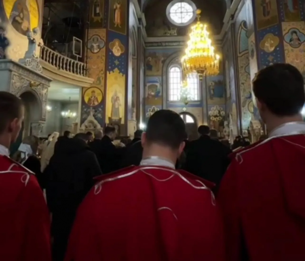 В Краснодаре почтили память казаков и бойцов, павших в боях за Родину t.me/emnaumov