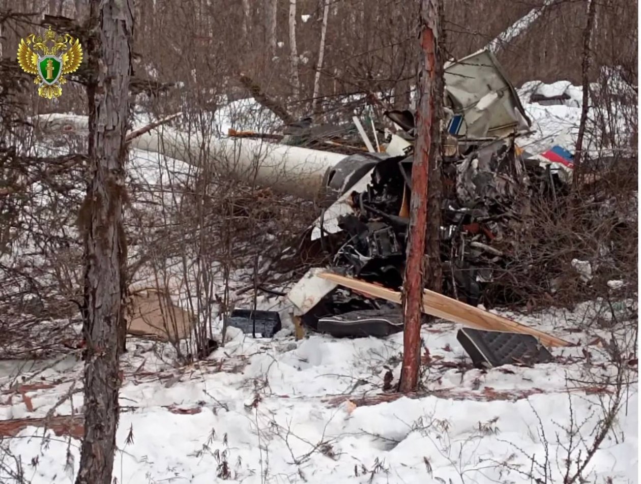 Вертолет Robinson R44 не был зарегистрирован, выяснила транспортная прокуратура Восточно-Сибирская транспортная прокуратура