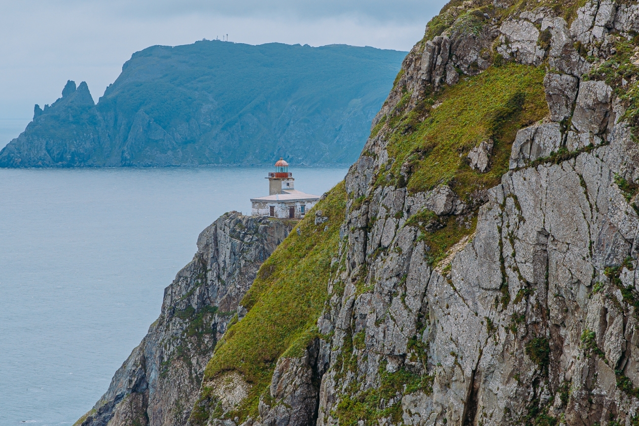 Приморский край, Ольгинский район, маяк Балюзек Мария Смитюк, ИА PrimaMedia