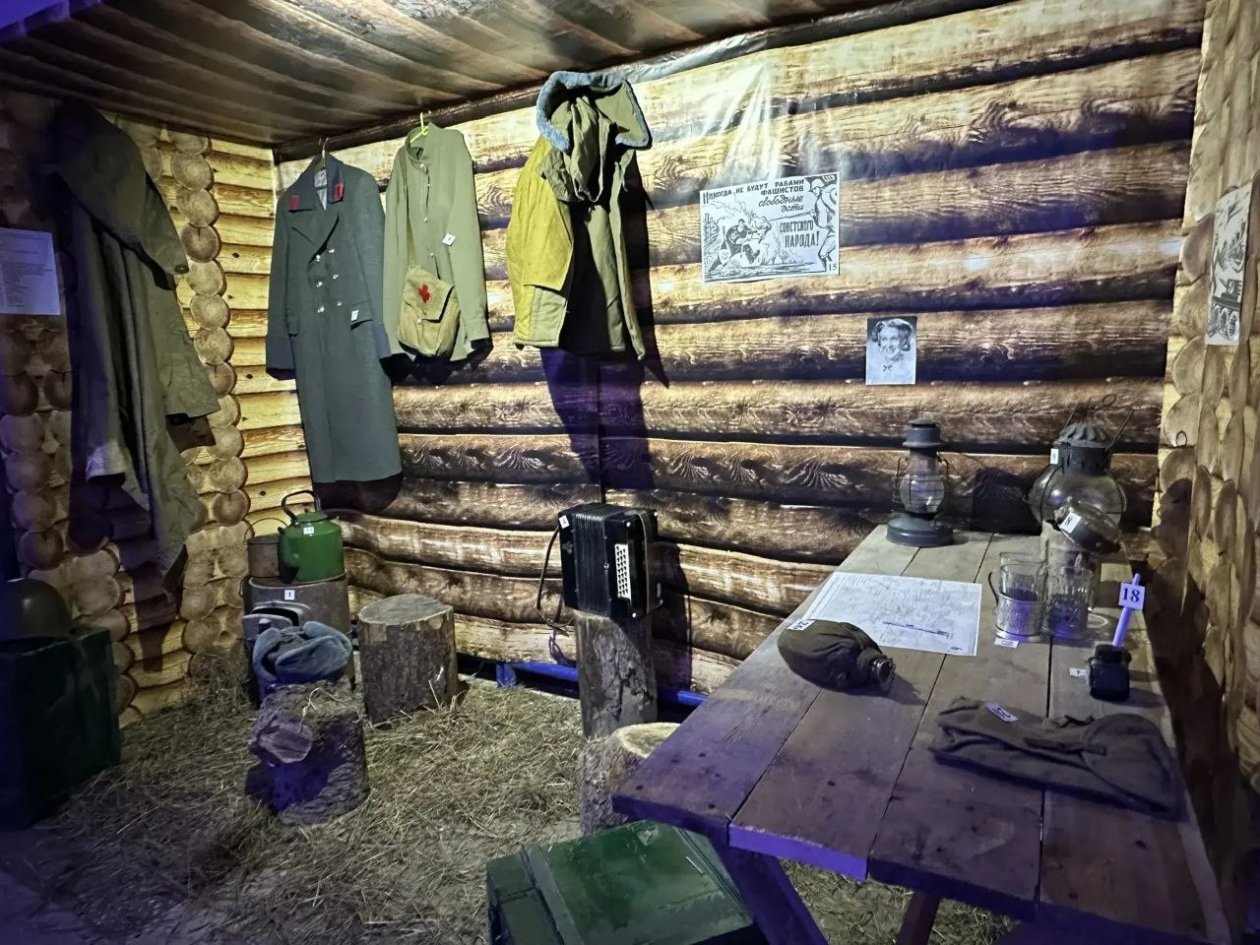 В Усть-Камчатске открыли выставку о жизни защитников Отечества Администрация Усть-Камчатского округа