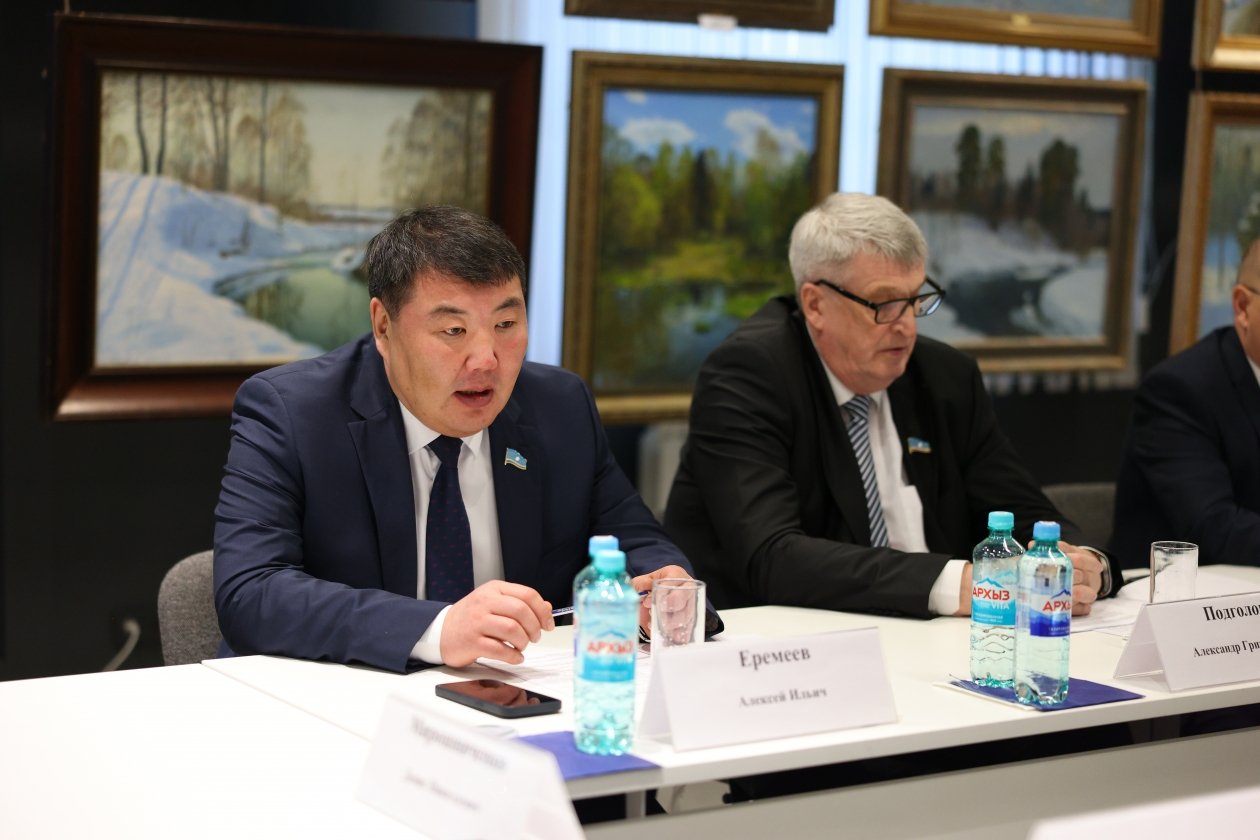 Александр Подголов: Якутские практики оказались интересными для других регионов сайт Народного Совета ЛНР