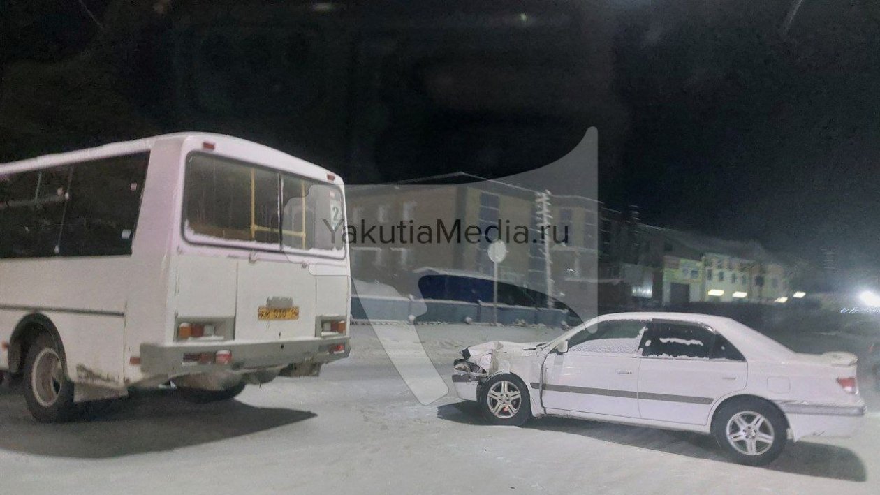 За выходные в Якутске произошло 18 ДТП, пострадал ребенок ИА YakutiaMedia