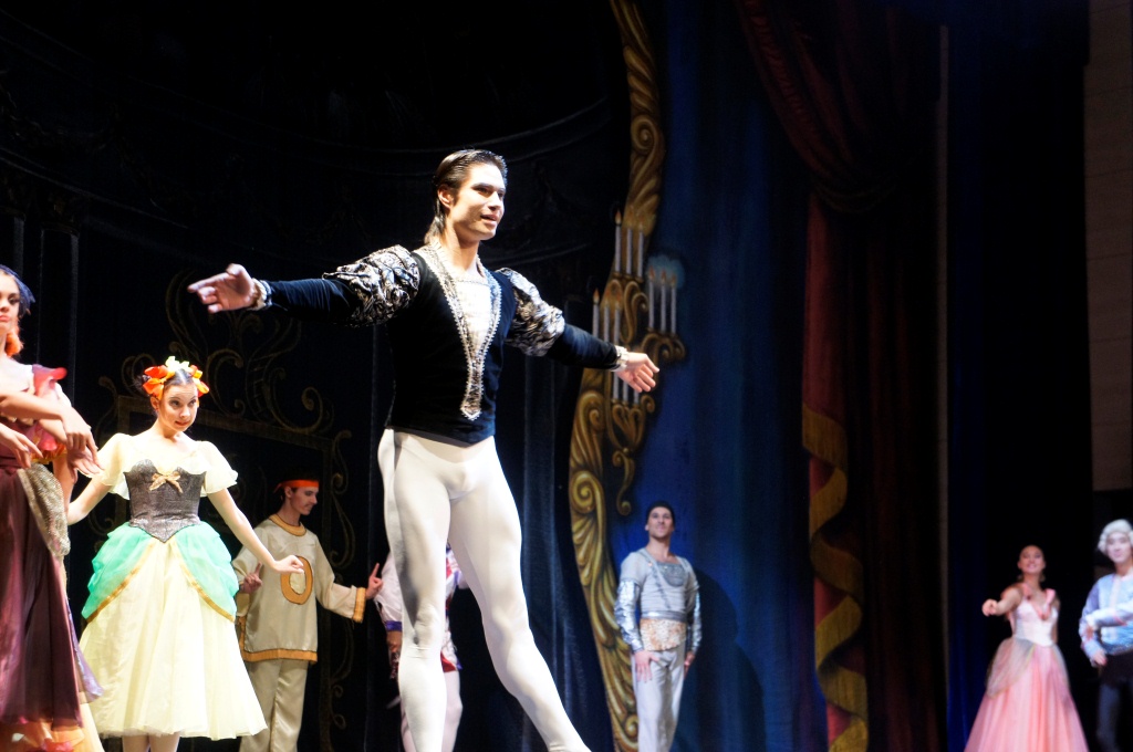 Балет "Золушка", Фото с места события собственное