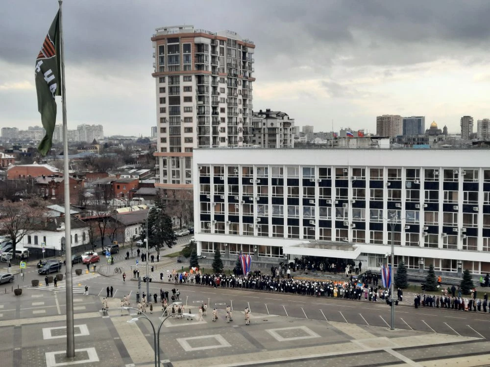 В Краснодаре подняли патриотический флаг в поддержку участников СВО Владимир Селиванов