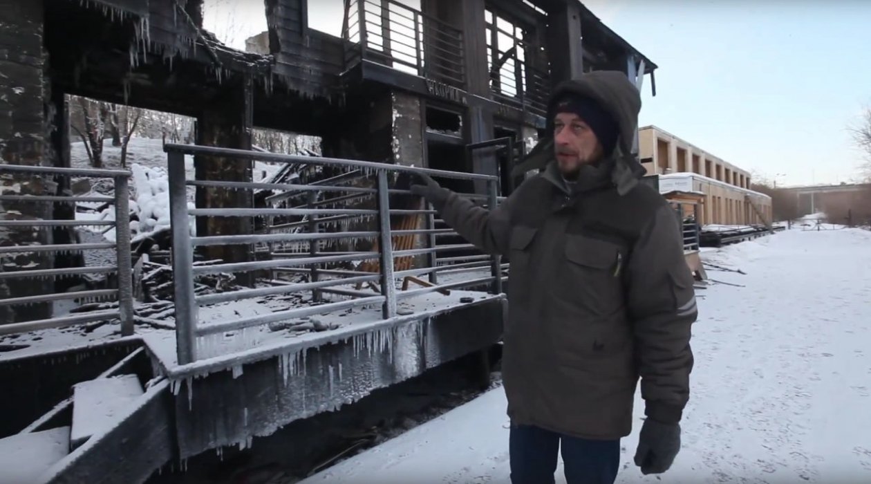 Основатель сгоревшего парка-отеля в Иркутске рассказал о масштабах ущерба Официальная группа &quotВК&quot (12+) отеля