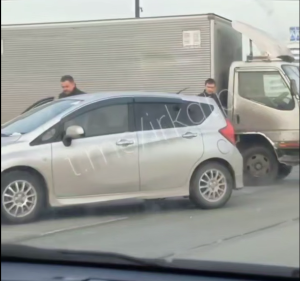 ДТП из тг-канала &quotДТП38RUS&quot (18+)