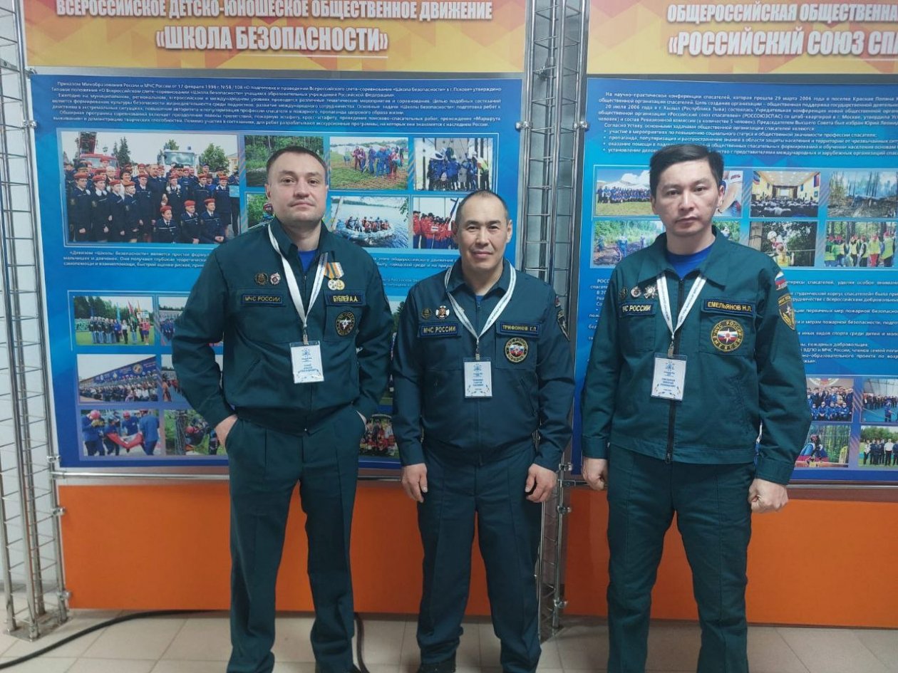 Николай Емельянов