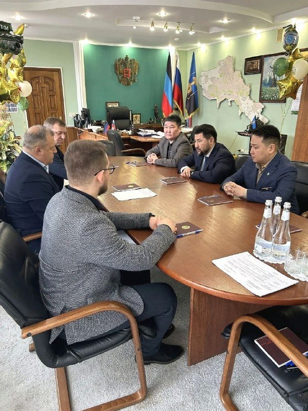 Якутск и Донецк утвердили план сотрудничества с ТГ-канала Е.Григорьева