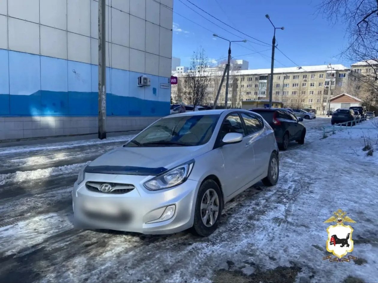 Полиция задержала подозреваемого в угоне иномарки в Иркутске Пресс-служба ГУ МВД РФ по региону