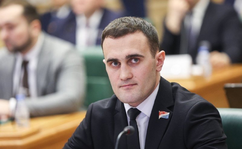 Александр Захаров предоставлено депутатом