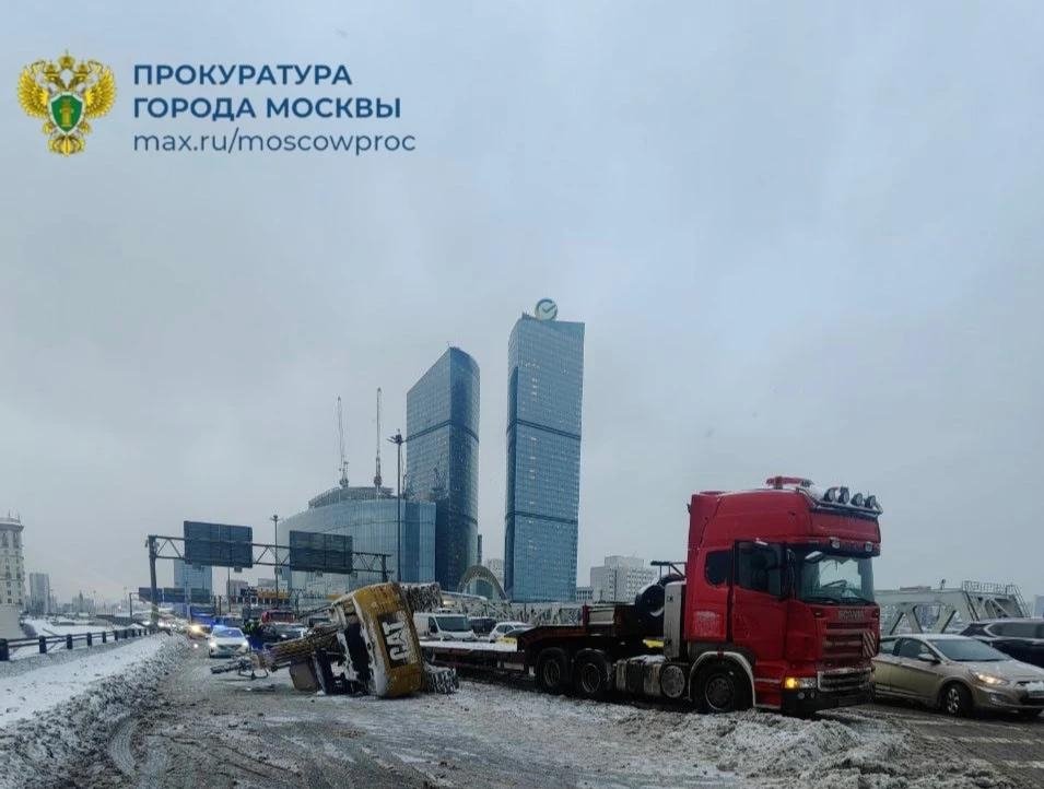 ДТП на внутренней стороне ТТК MAX / Прокуратура Москвы
