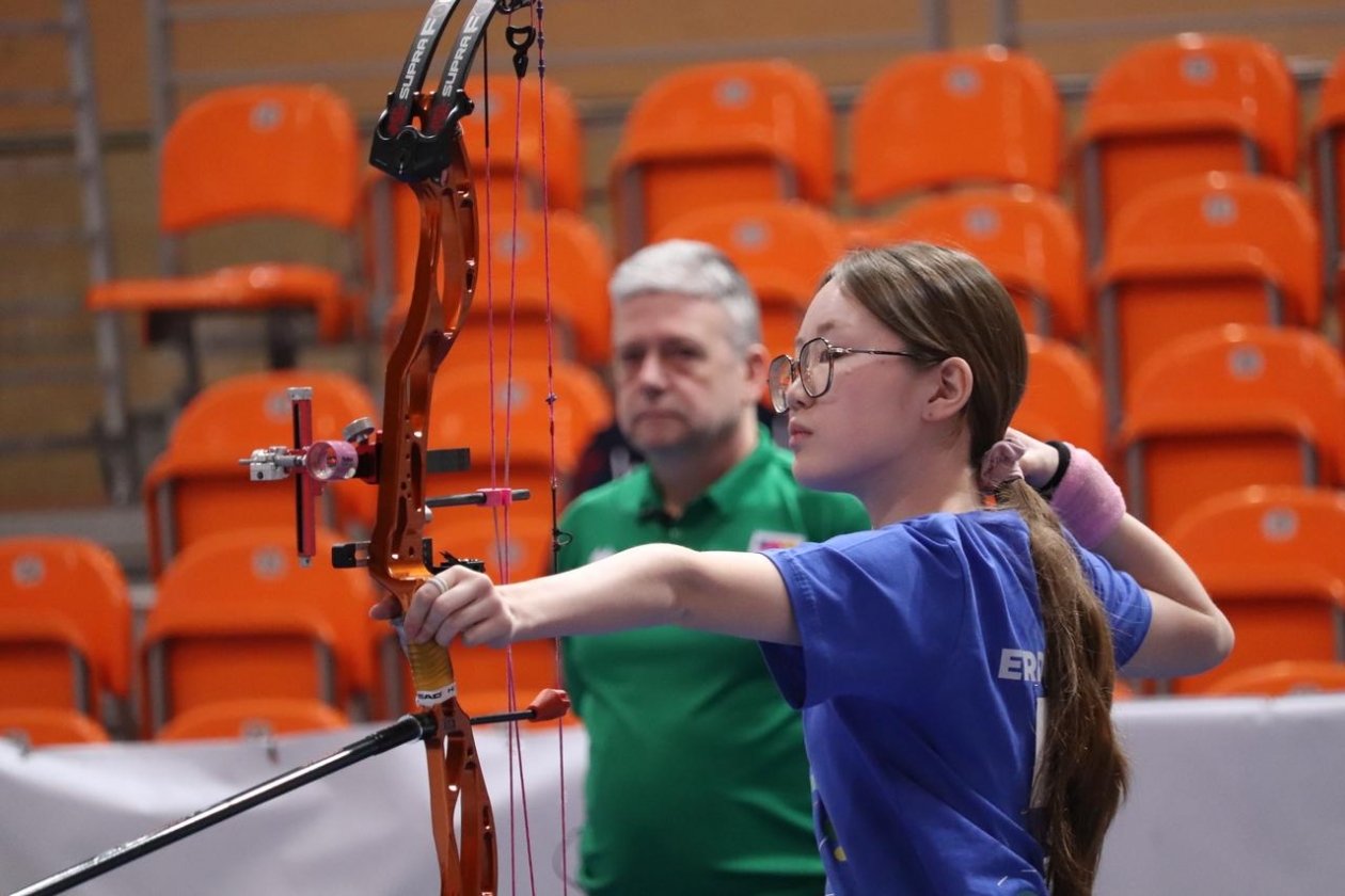 Лучница из Бурятии завоевала три медали на Чемпионате Европы по стрельбе из лука Минспорт Бурятии
