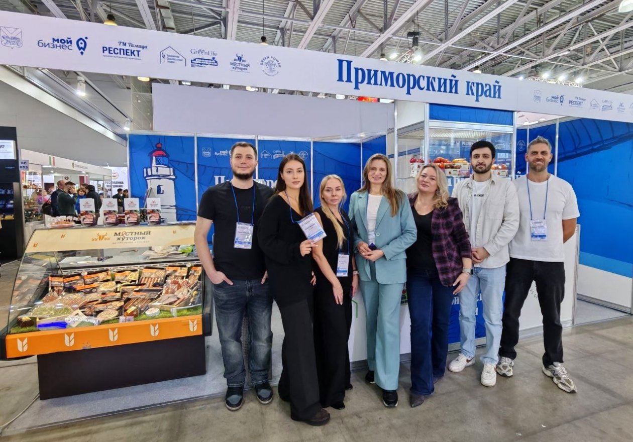 Делегация Приморского края приняла участие в работе 33-й международной выставки продуктов питания &quotПРОДЭКСПО-2026&quot предоставлено центром &quotМой бизнес&quot