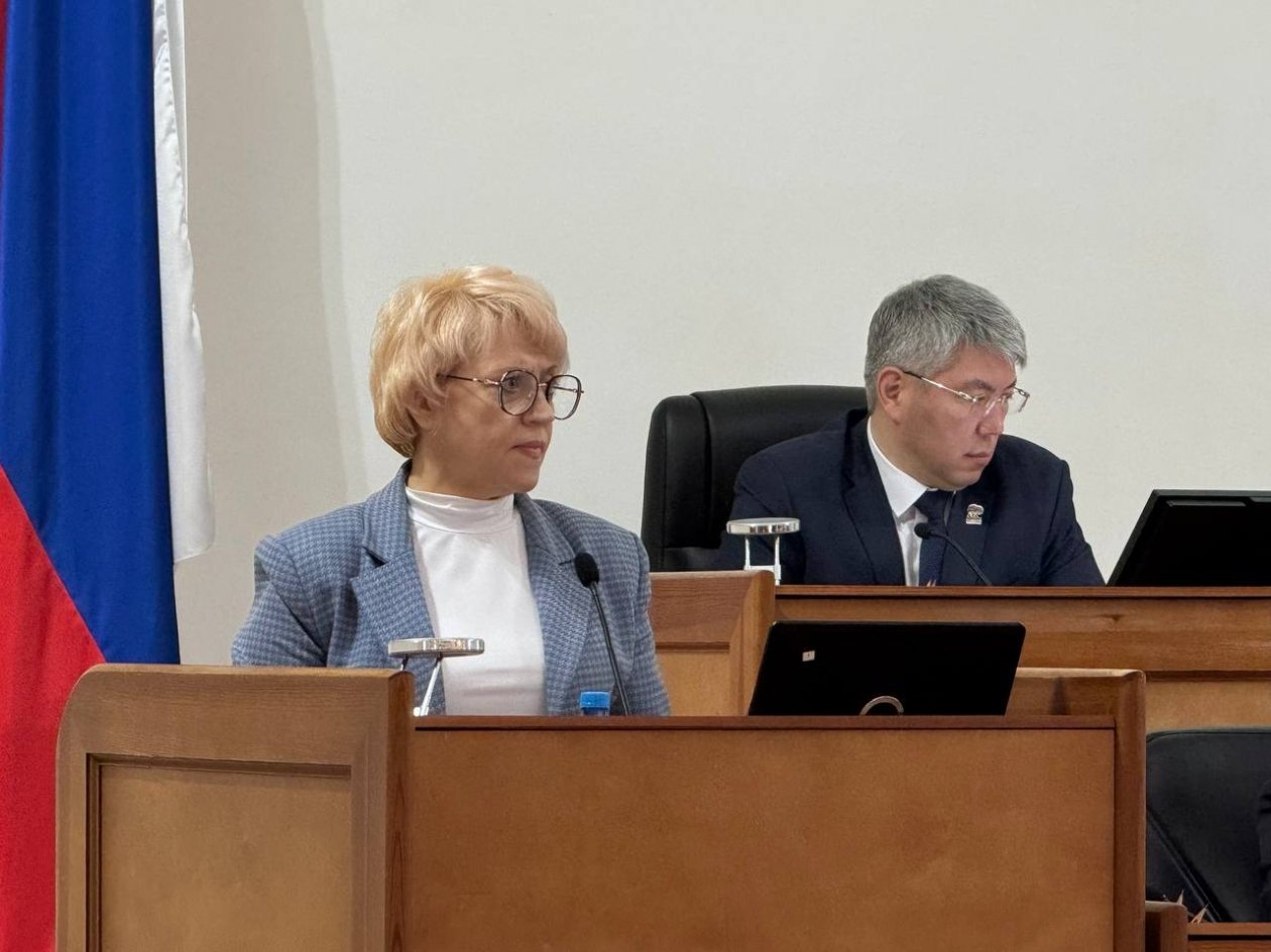 Ирина Смоляк официально заняла пост зампреда правительства Бурятии Народный Хурал РБ