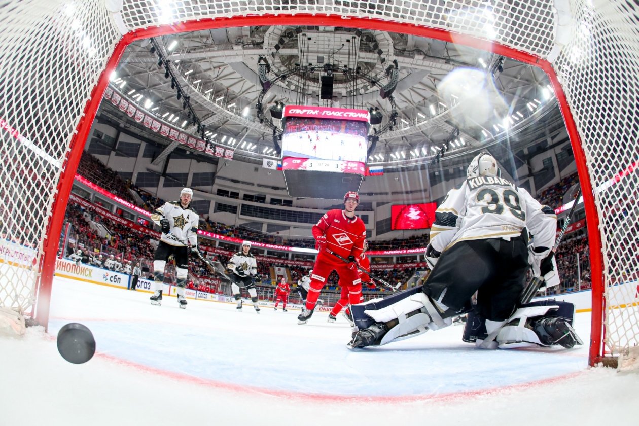 &quotСпартак&quot разгромил &quotАдмирал&quot в Москве ХК &quotСпартак&quot