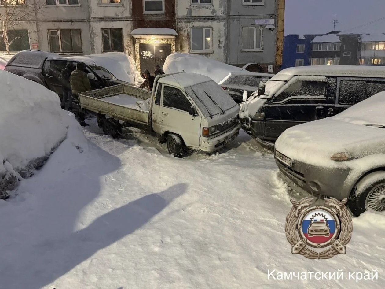 Кадры с места смертельного ДТП в Петропавловске-Камчатском Госавтоинспекция по Камчатскому краю