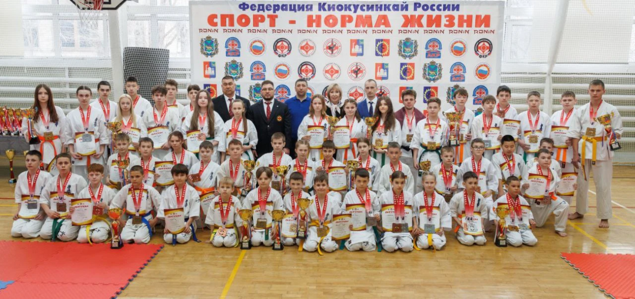 Уссурийские каратисты достойно выступили в Спасске-Дальнем Иван Смоленков