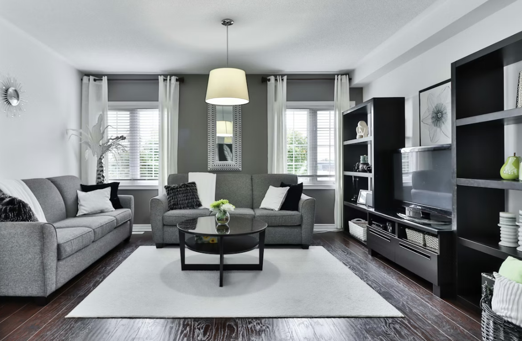 Тематическое фото unsplash (18+)