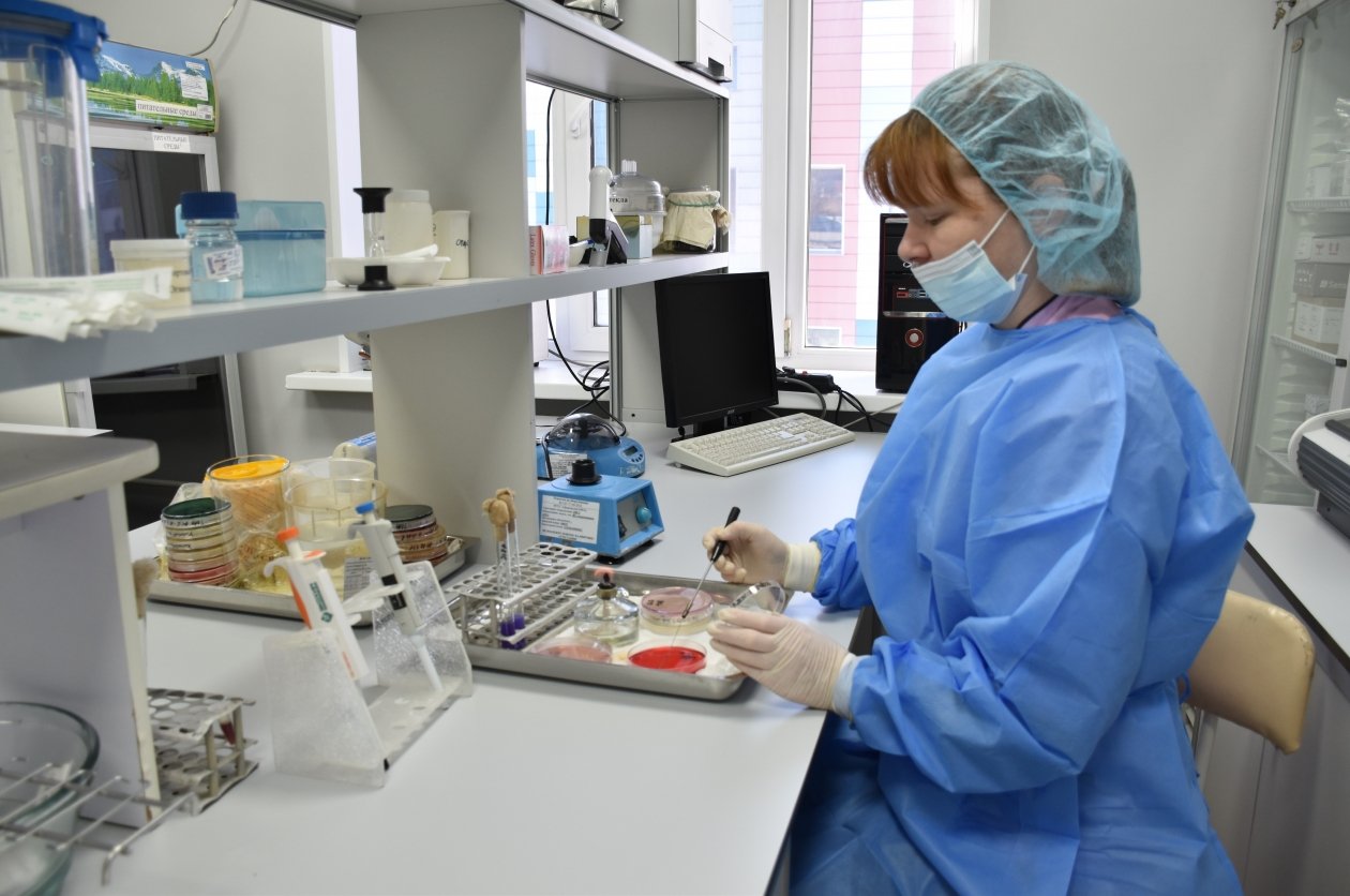 Лабораторные исследования продукции пресс-служба ФГБУ &quotАПК НАЦРЫБА&quot