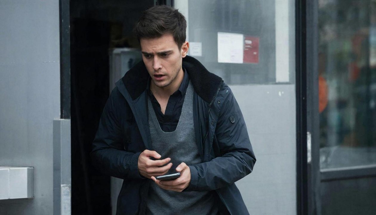 Тематическое фото ИИ GigaChat (18+)