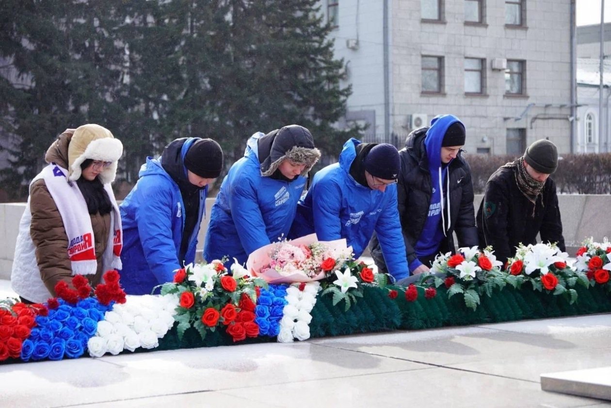 В Иркутске почтили память погибших в Аргунском ущелье в Чечне бойцов Официальная группа общественной организации &quotВК&quot (12+)