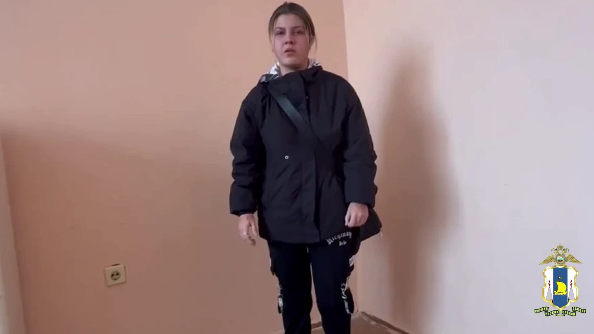 В Охе поймали курьера мошенников, получившего от пенсионеров 8 млн рублей пресс-служба УМВД России по Сахалинской области