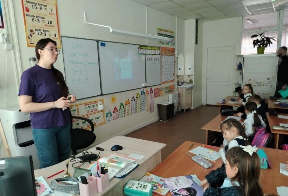 На &quotУроке цифры&quot школьники Хабаровского края узнают об анализе данных и работе алгоритмов Пресс-служба министерства образования и науки Хабаровского края