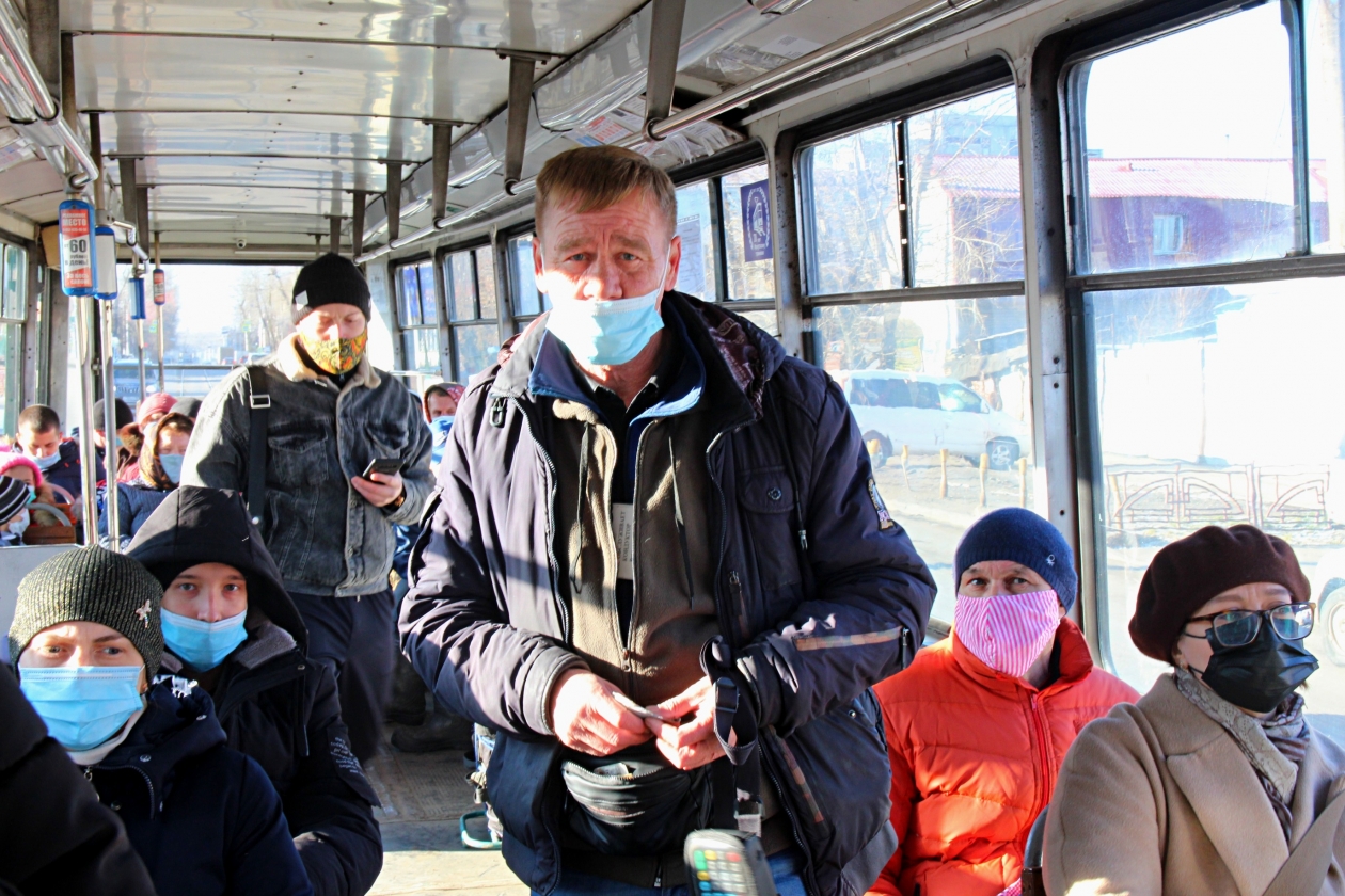 В России могут ввести штрафы за закрытое лицо в общественных местах Юлия Ушакова, ИА IrkutskMedia