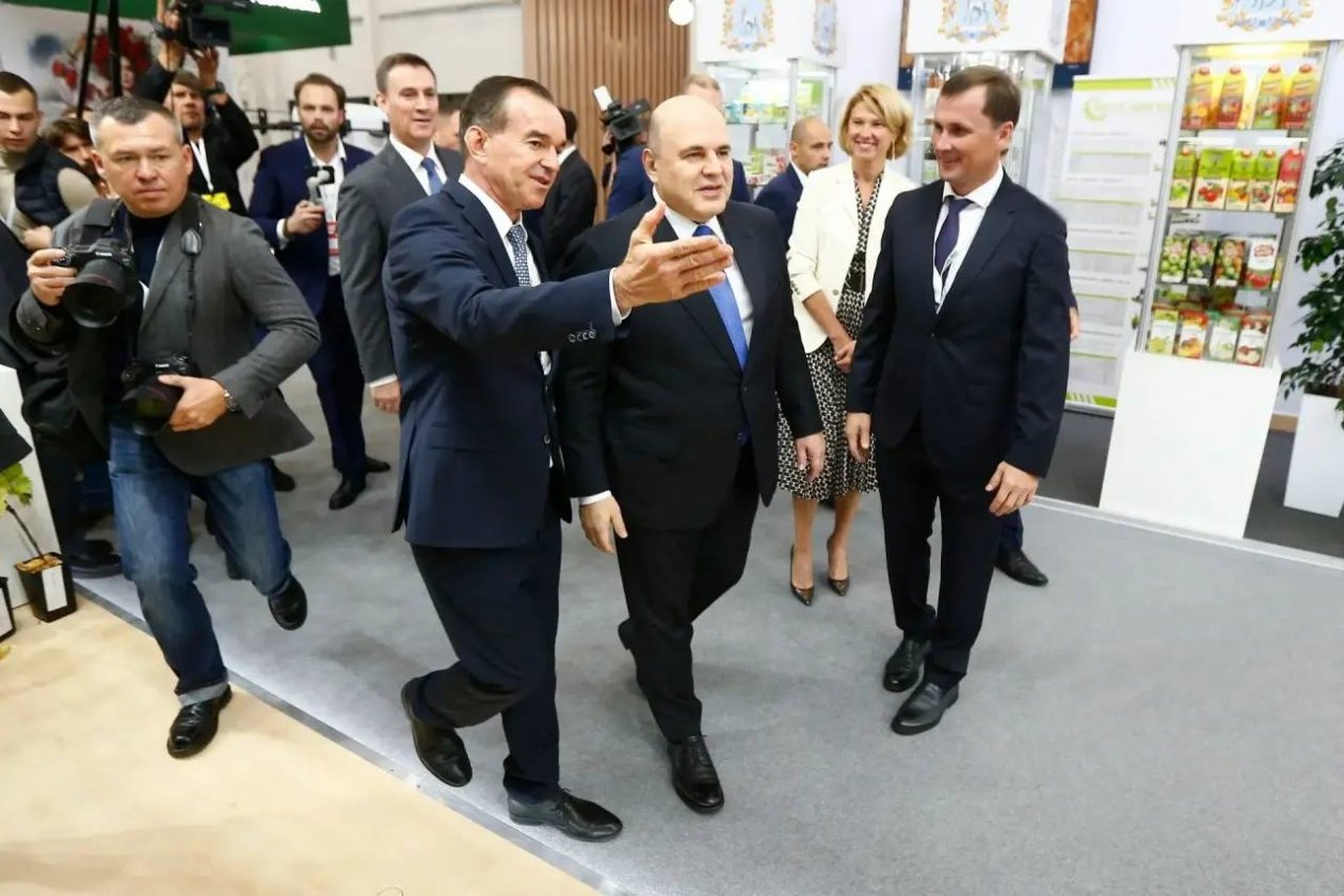 Губернатор Кубани поздравил премьер-министра России с днем рождения Пресс-служба администрации Краснодарского края