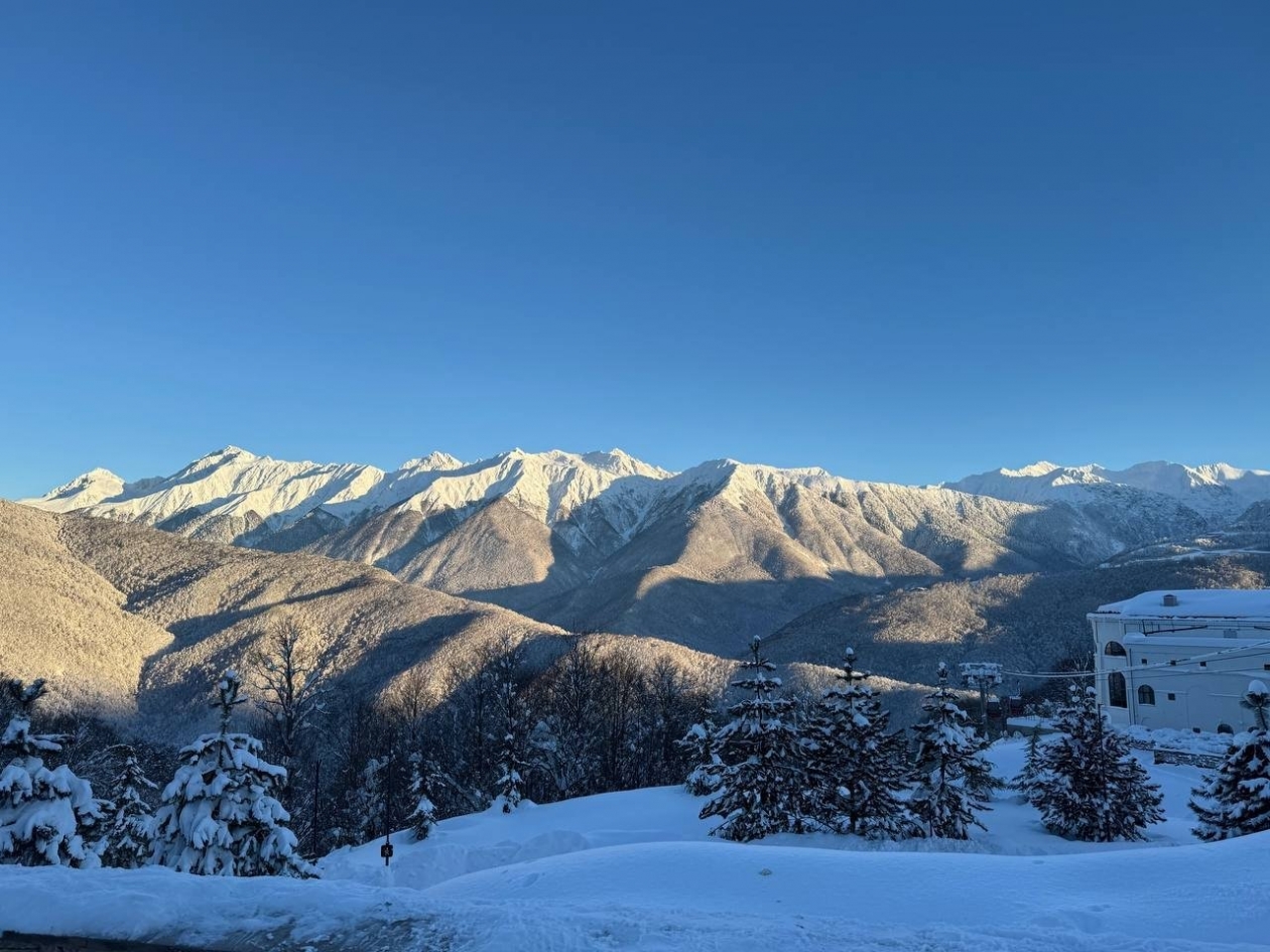 Троих лыжников спасли в горах Сочи Валерия Годовникова