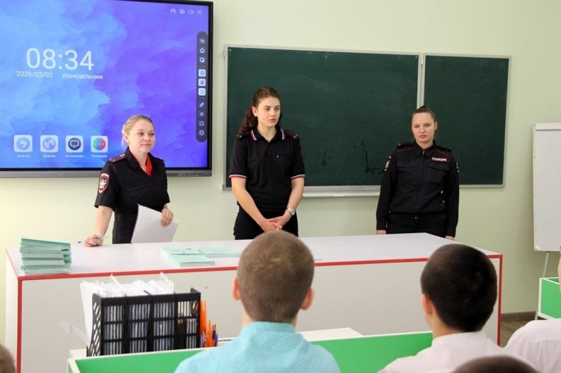 Полицейские побеседовали о терроризме с учащимися спецшколы Уссурийска пресс-служба УТ МВД России по ДФО, по материалам ЛО МВД России на ст. Уссурийск.