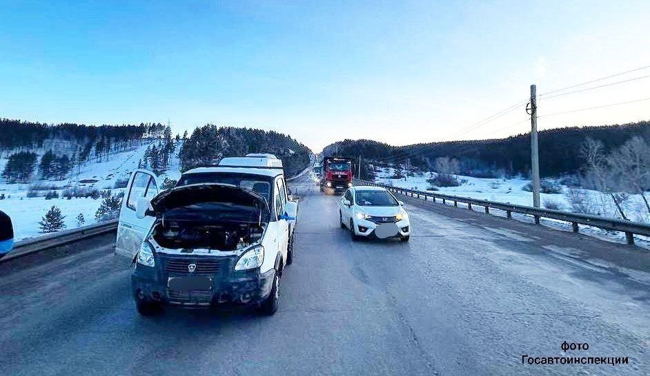 Маршрутный автобус попал в ДТП на трассе &quotИркутск — Жигалово&quot – есть пострадавший Пресс-служба прокуратуры Иркутской области