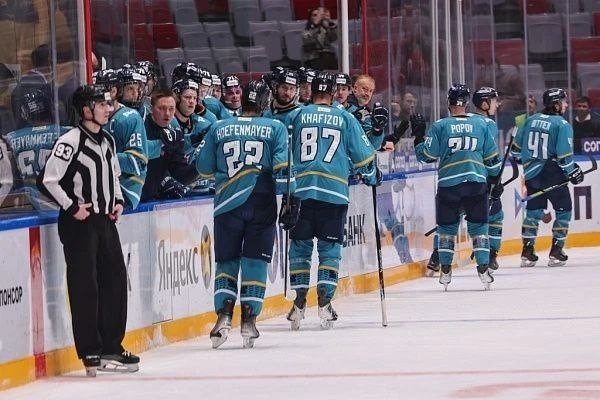 Из-за угрозы атак БПЛА хоккейный матч &quotСочи&quot 4 марта перенесли в Ярославль Пресс-служба администрации Сочи