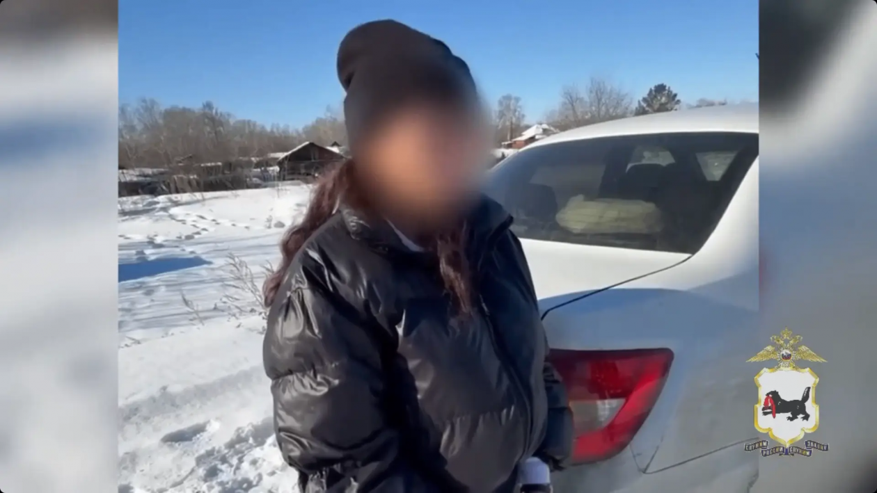 В Зиминском районе полицейские на ходу задержали наркосбытчицу с &quotсинтетикой&quot Пресс-служба ГУ МВД России по Иркутской области