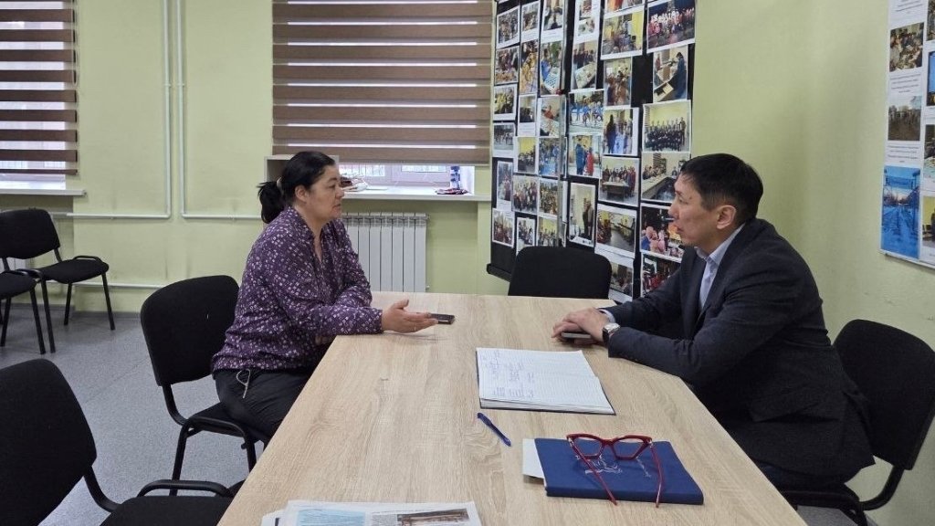 Прием жителей избирательного округа №16 провел депутат думы Иркутска Владимир Мунханов Пресс-служба думы Иркутска