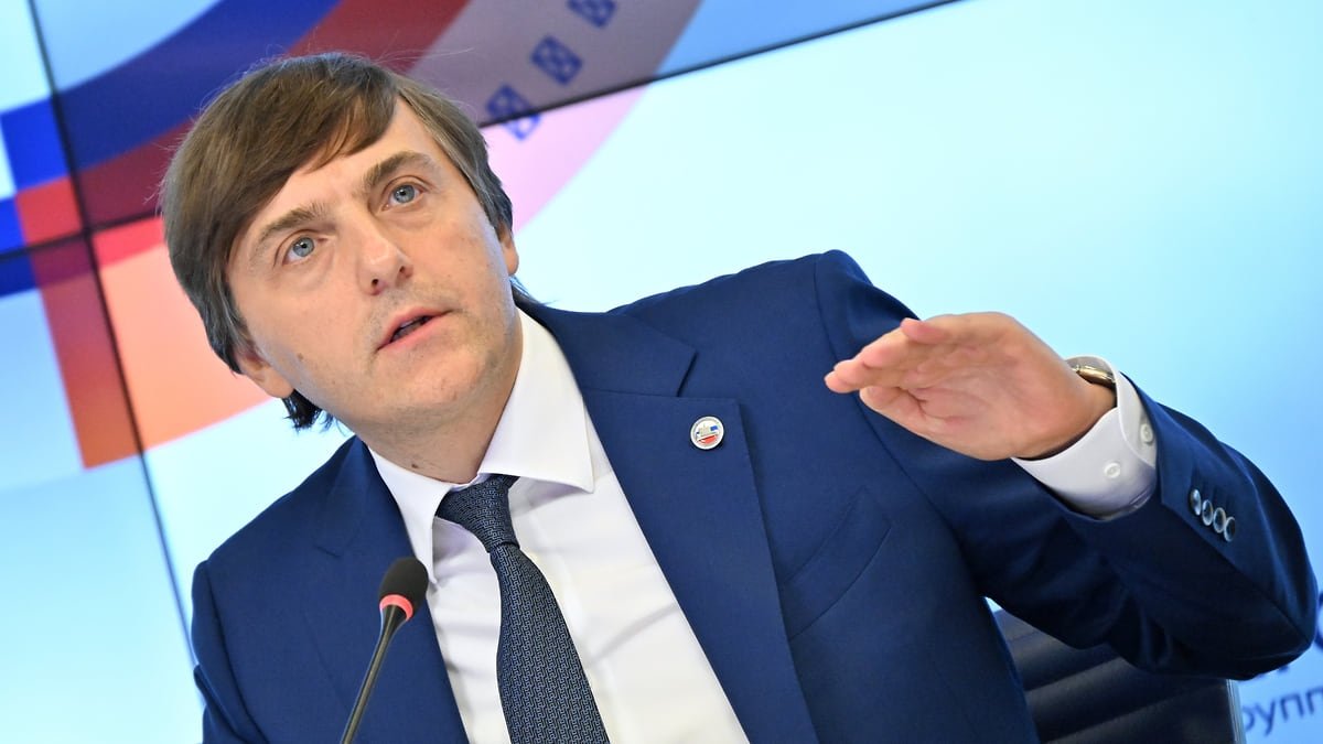 Тематическое фото Правительство Магаданской области/скриншот видео