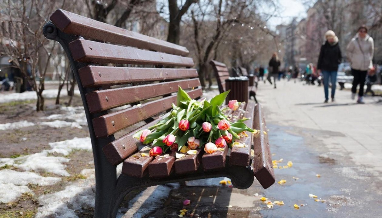 Потепление до +8°C ожидается в Иркутске в праздничные выходные Kandinsky by Sber AI (18+)