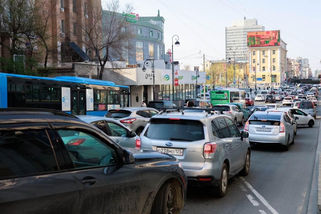 пробки, затор, автомобили, машины Дмитрий Осипчук, ИА PrimaMedia.ru
