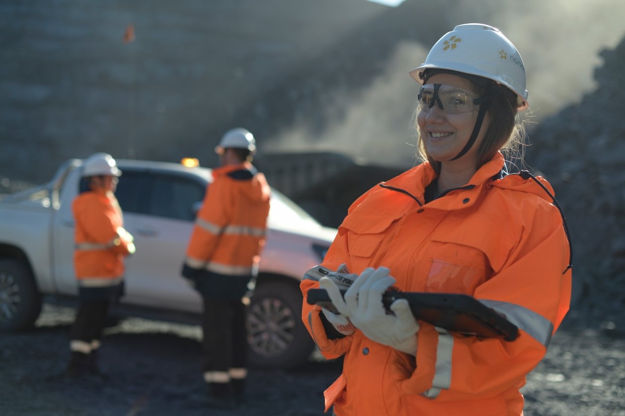 Женщины &quotПолюс Магадана&quot АО &quotПолюс Магадан&quot