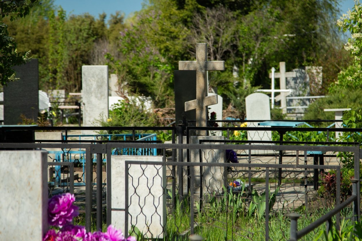 Кладбище, могила, траур Артём Хорошилов  , ИА Stavropol.Media