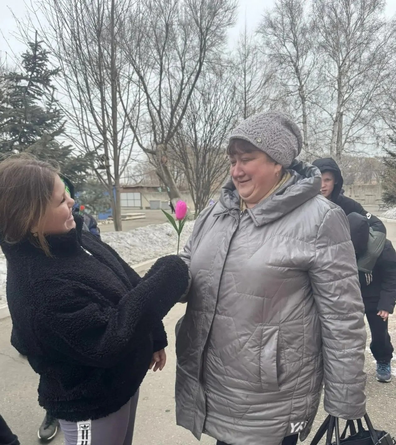 Участники акци предоставлено коррекционной школой-интернатом