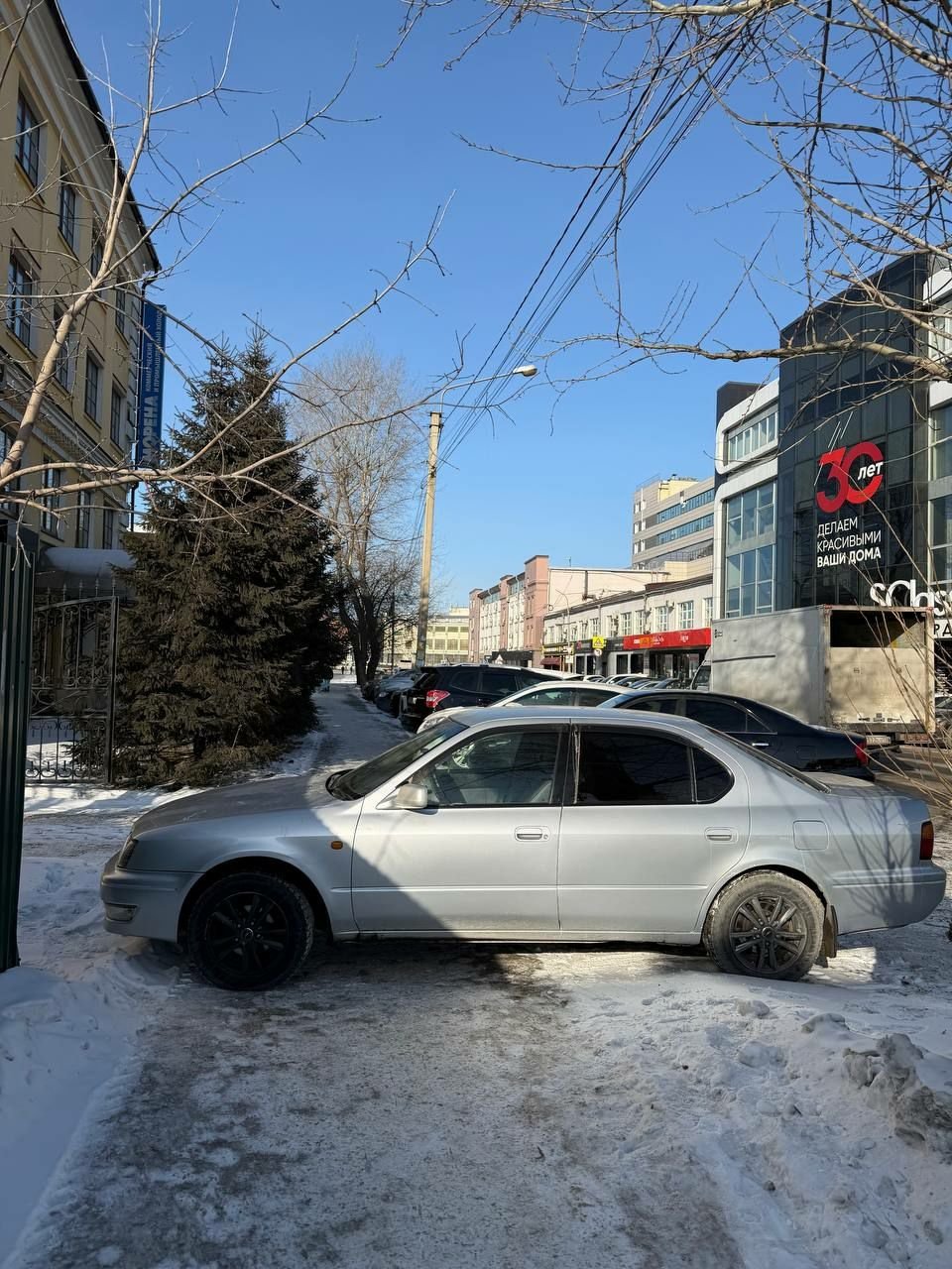 &quotИркутский_автохам&quot: на тротуарах - как тюльпаны на грядке Тг-канал (18+) ДТП38RUS