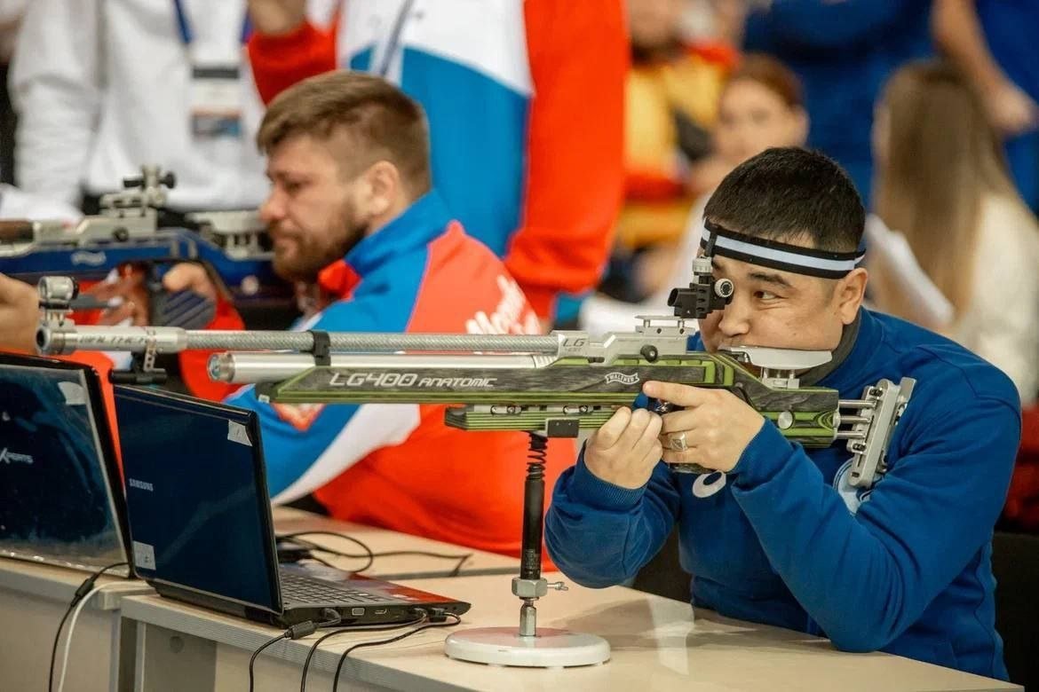 Ветеран СВО из Бурятии стал мастером спорта по пулевой стрельбе пресс-служба правительства Бурятии