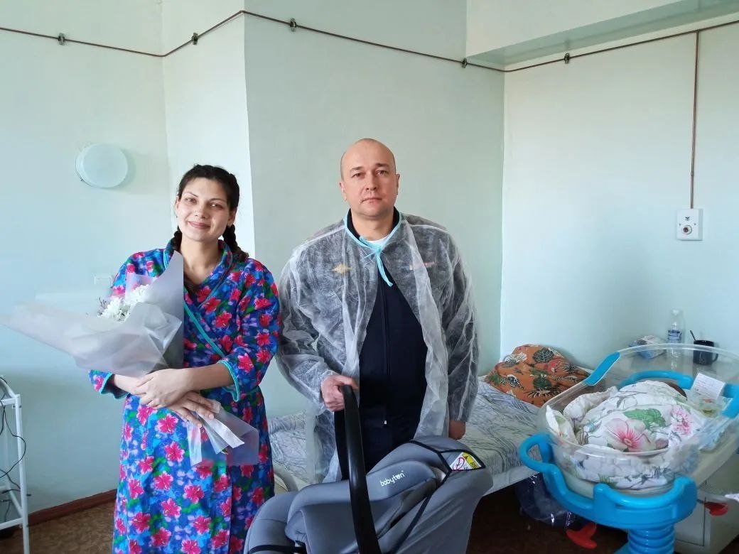 Вручение подарка тг-канал (18+) Госавтоинспекции Забайкалья