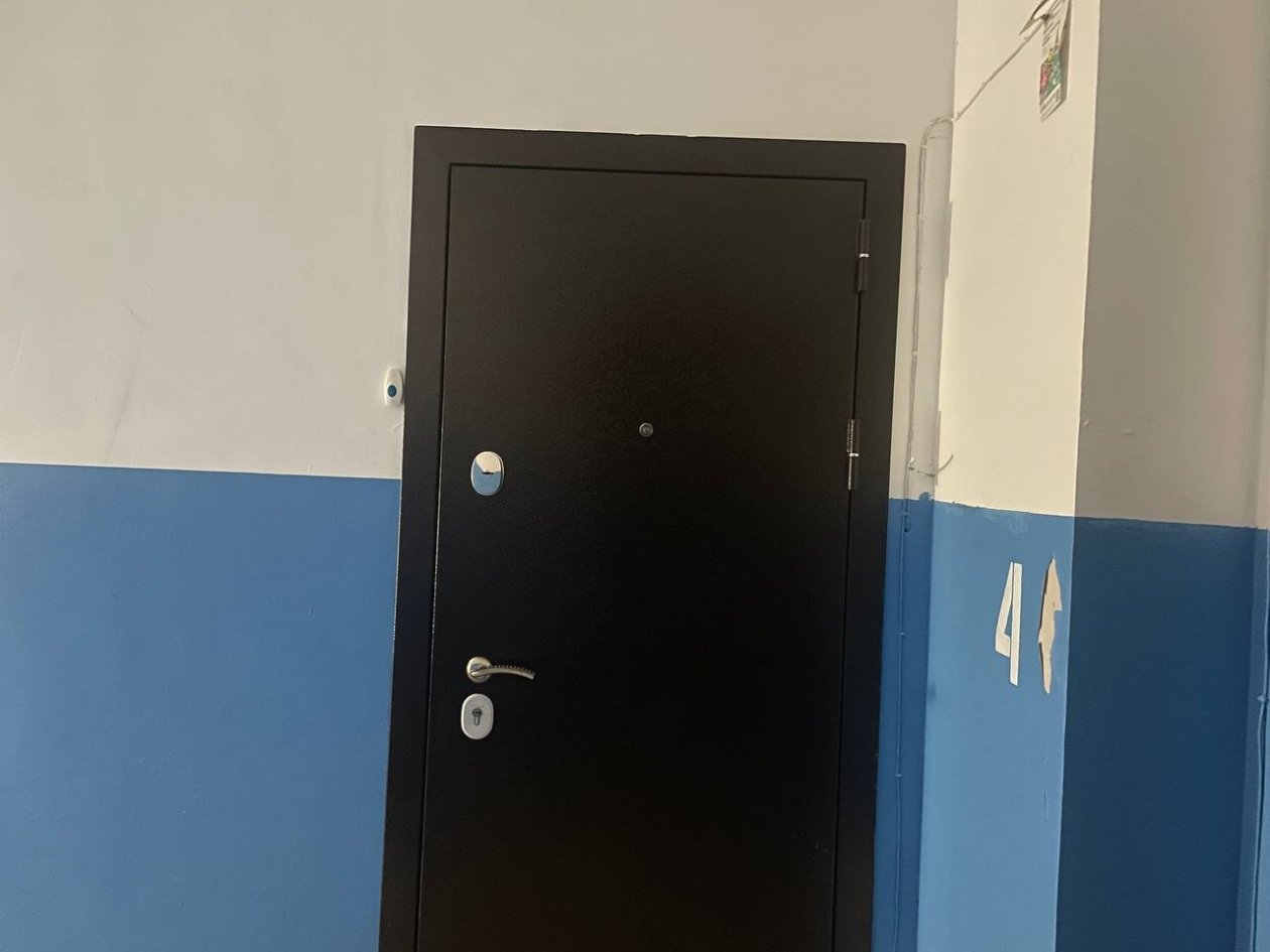 Штраф 2 500 рублей за дверь - касается всех жильцов многоэтажек ИА SevastopolMedia