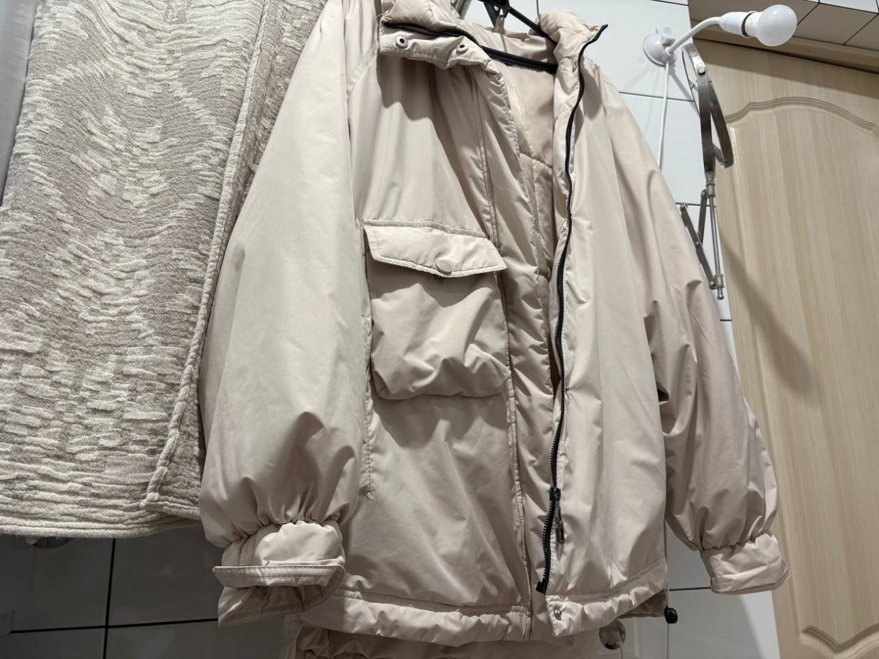 Наношу 2 капли на ватный диск — и мой пуховик как новый: никакой стирки в машинке ИА SevastopolMedia