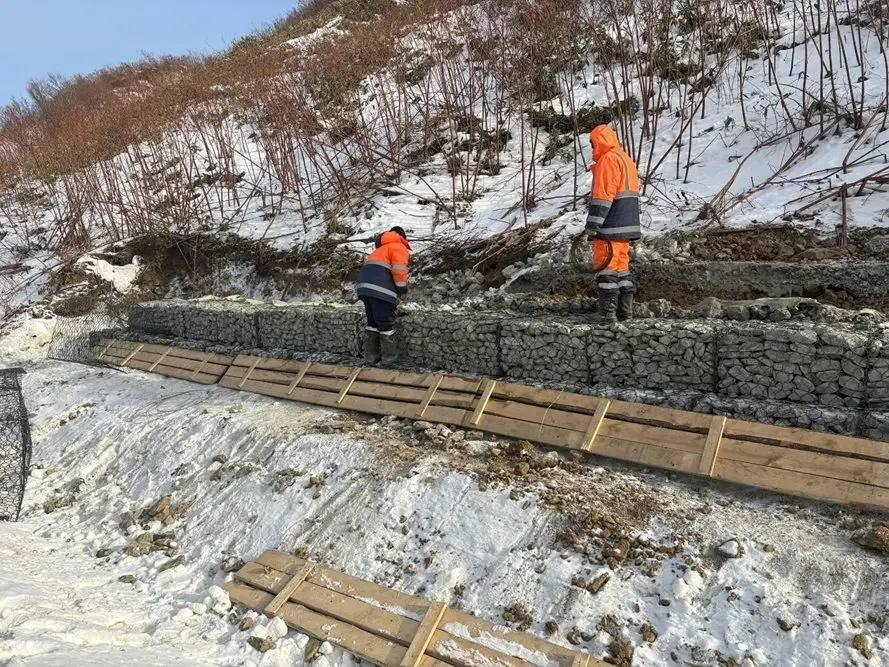 Противооползневые конструкции пресс-служба министерства транспорта и дорожного хозяйства Сахалинской области